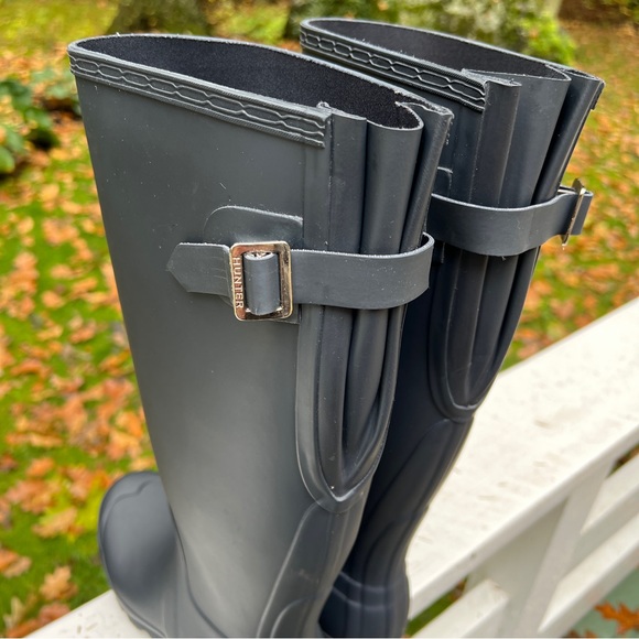 Hunter Adjustable Back Tall Boot Size 5 - Picture 9 of 14